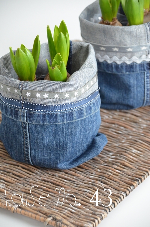 recycled-jeans-planter